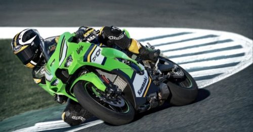 Kawasaki Ninja ZX-10R Price Reduced by Rs 1.14 Lakh in India, Here's How Much it Costs Now