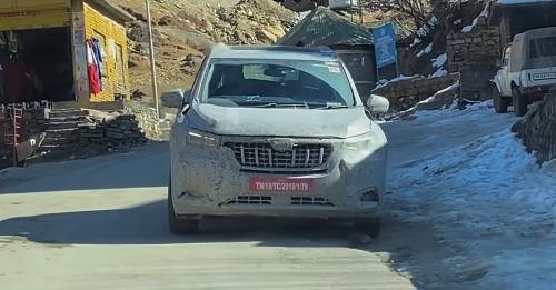 Mahindra New XUV500 Mahindra New XUV500